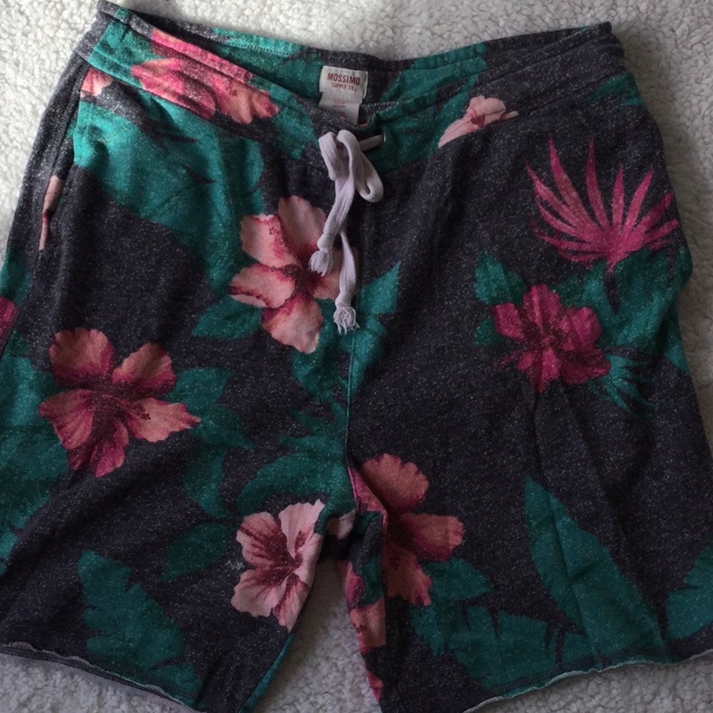 Tropical floral shorts